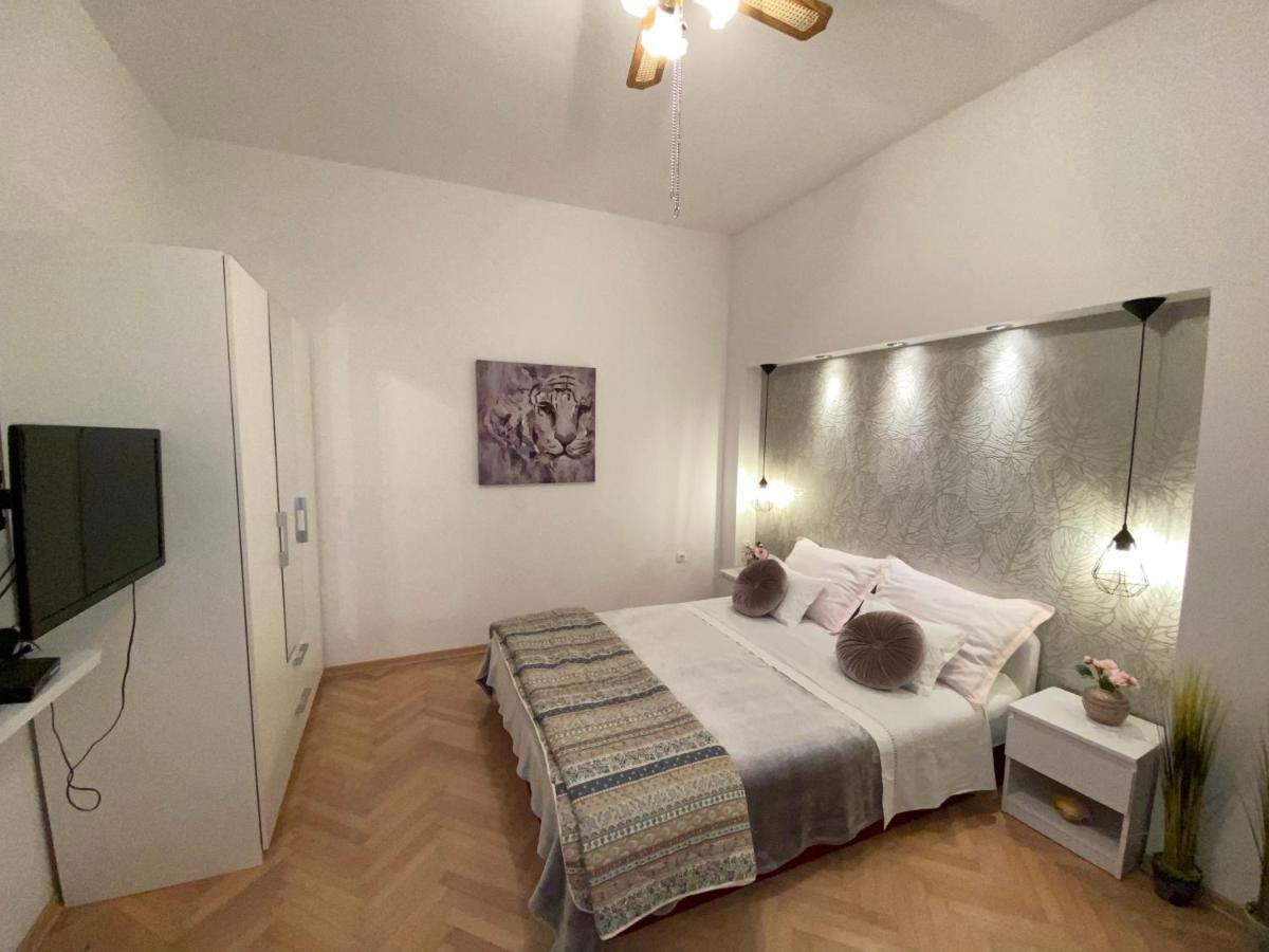 Apartment Sara Trogir Kültér fotó